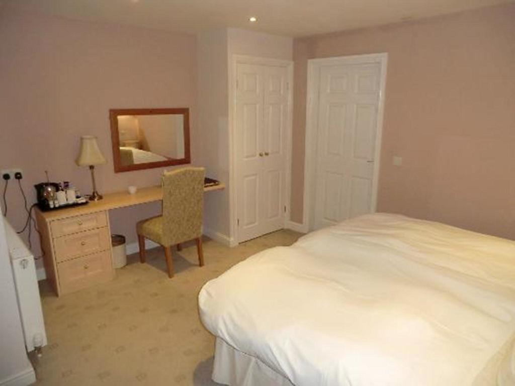 The Lodge At Birkby Hall Brighouse Chambre photo